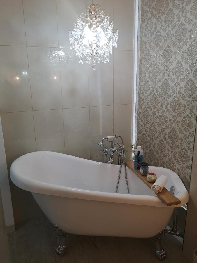 雷希察Penthouse Luxury公寓 外观 照片