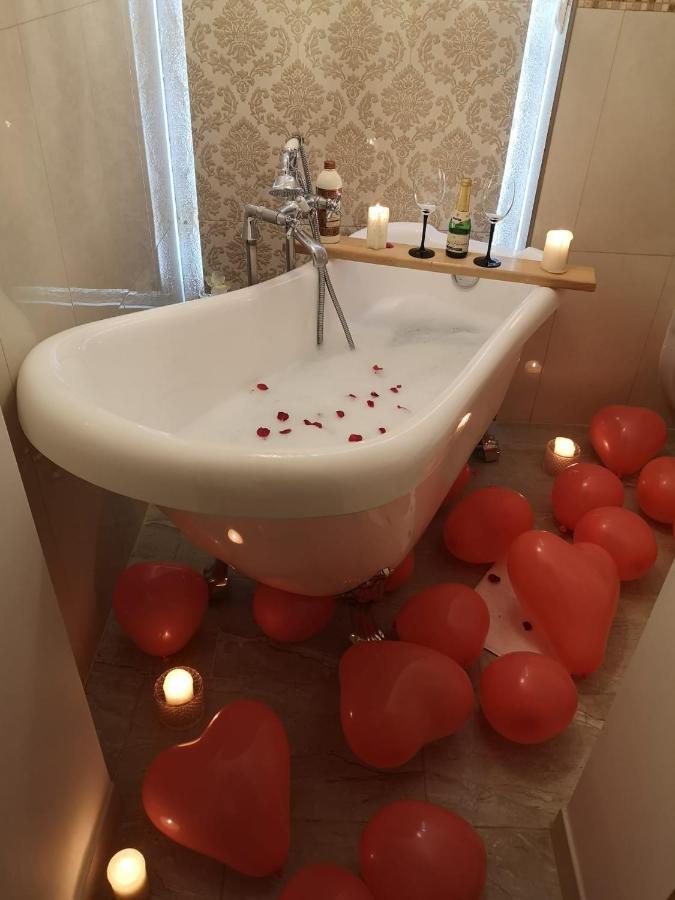 雷希察Penthouse Luxury公寓 外观 照片