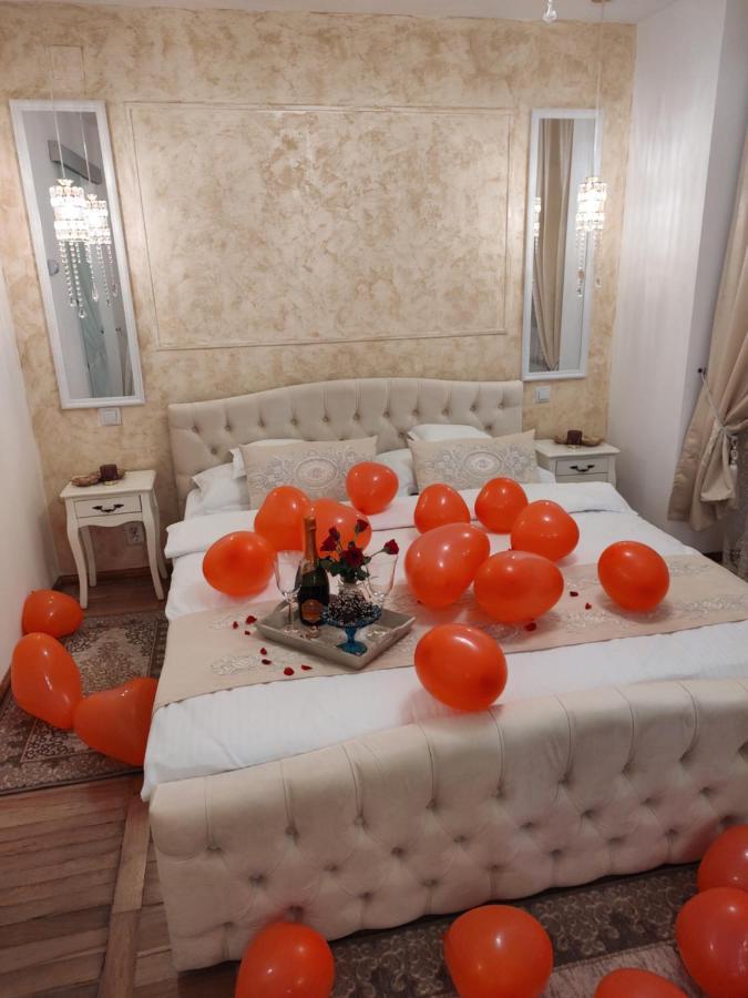 雷希察Penthouse Luxury公寓 外观 照片