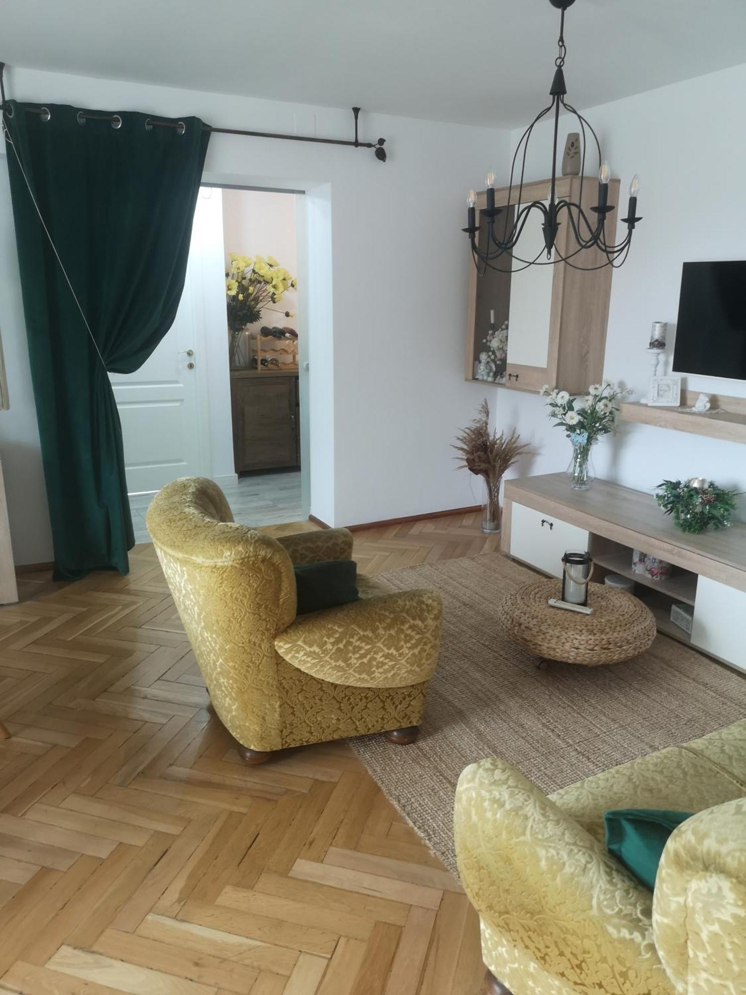 雷希察Penthouse Luxury公寓 外观 照片