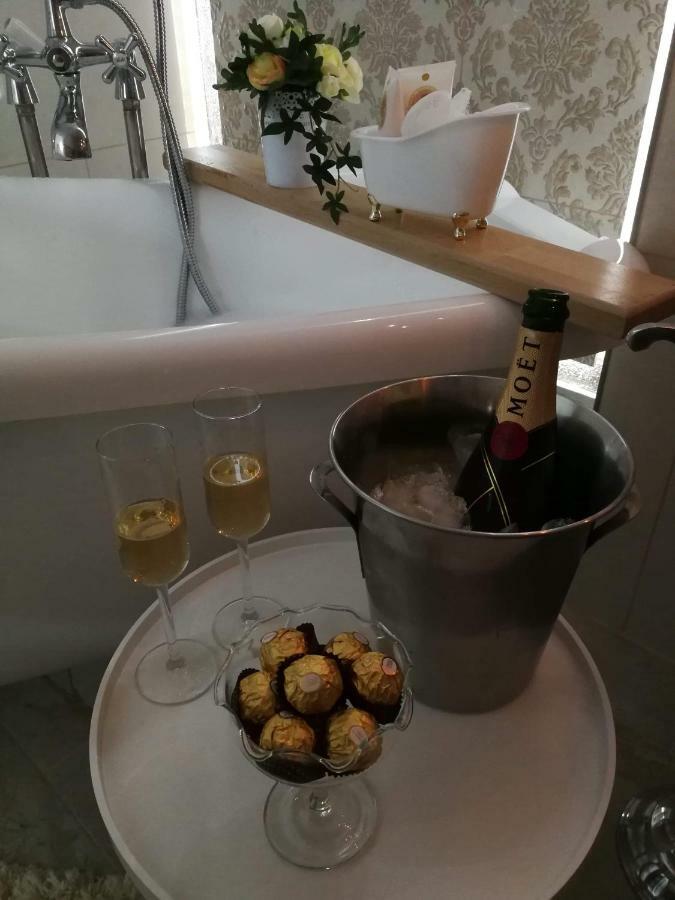 雷希察Penthouse Luxury公寓 外观 照片